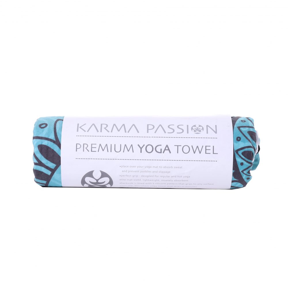 Ręcznik do jogi z silikonem Mandala Deep może być używany jako wierzchnia warstwa maty lub samodzielnie